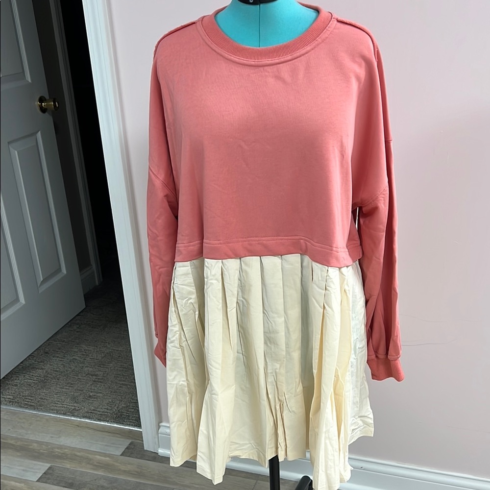 Elegant Two-Tone Mini Dress in Pink and Cream